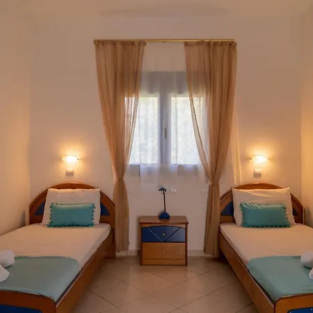 μονοκατοικία στο παλιόκαστρο Дом отдыха Palaiokastro (Crete)